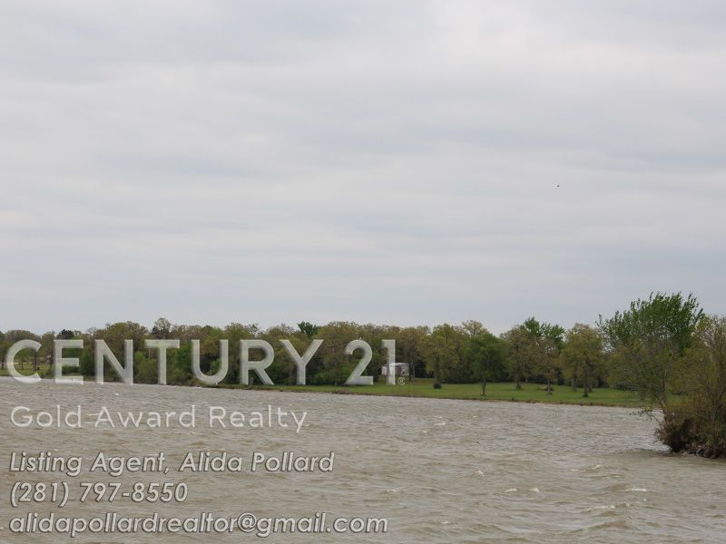 2569 FM 3371, Groesbeck, TX 76642